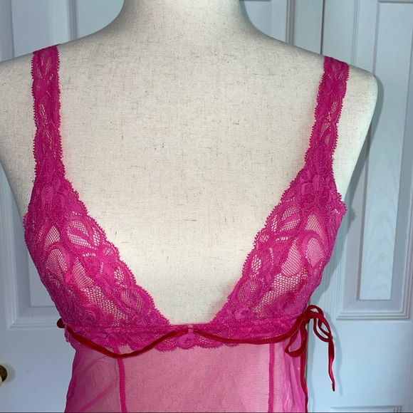 Victoria Secret Lingerie XS - Picture 3 of 7